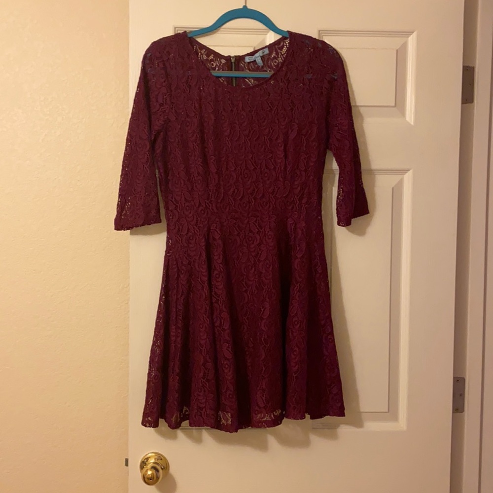 [SOLD] Lace dress